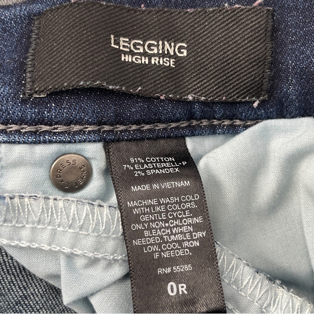 EXPRESS High Rise Jean Leggings - Picture 6 of 6